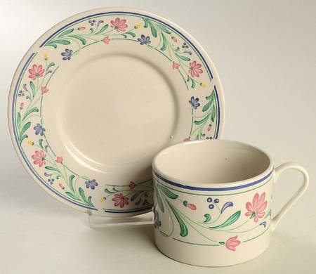 Brandywine (Cream Background) Flat Cup & Saucer Set