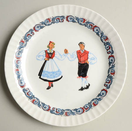 Hardanger Dancers Cookie Plate