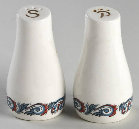 Hardanger Dancers Salt & Pepper Set by Figgjo (Norway)