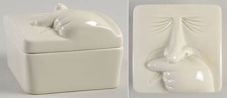 Great Faces Pill Box