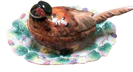 Pheasant Figuruine Sauce Boat with Lid, Ladle & Underplate