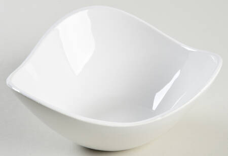 Coronado White 6" Triangular All Purpose Bowl