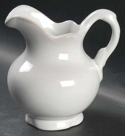 Plainsman White Sand 16 Oz Pitcher