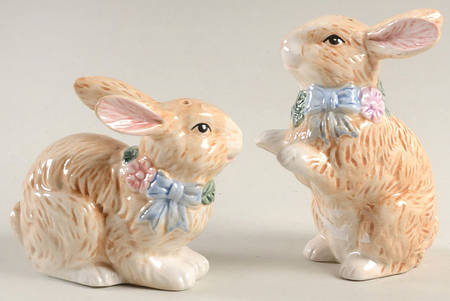 Berkshire Bunny Salt & Pepper Set