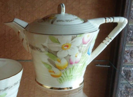 Bouquet Teapot & Lid