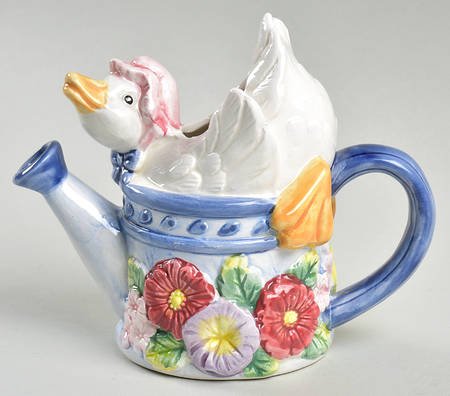 Gooseberry Lane Figural Creamer