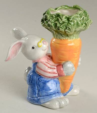 Gooseberry Lane Small Figural Vase