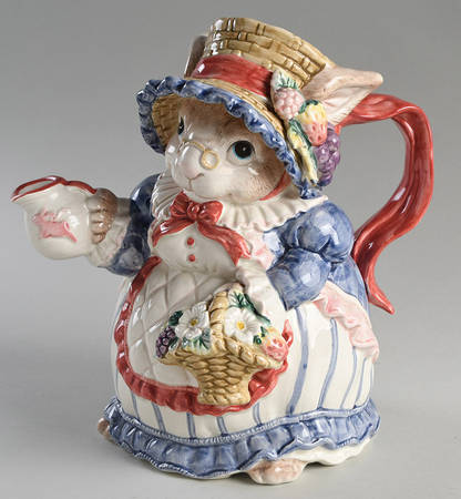 Bunny Bonnet Hill 64 Oz Pitcher