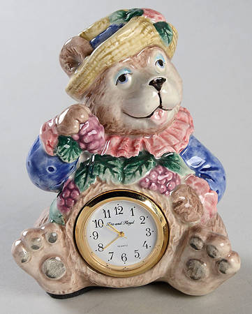 Hat Party Quartz Clock