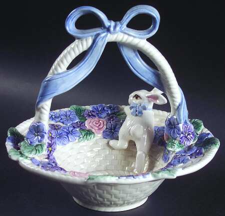 Flora Bunny-White 7" Handled Basket