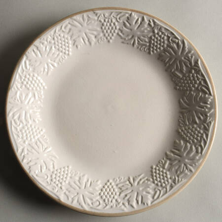 Grape Garland Embossed Linen & Bone Salad Plate