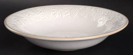 Grape Garland Embossed Linen & Bone Soup/Cereal Bowl