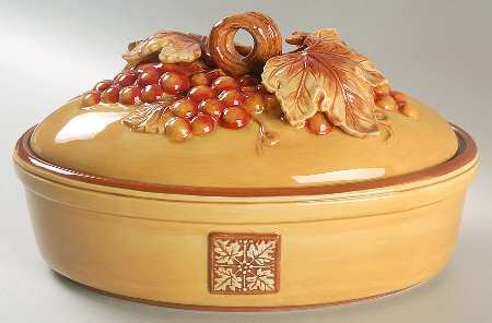 Del Vino Accessories Oval Covered Vegetable