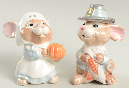 Mayflower Mouse Figural Salt & Pepper Set