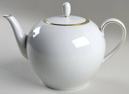01852 Teapot & Lid