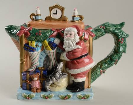 Toyland Santa Teapot & Lid