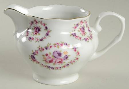 Rosette Creamer