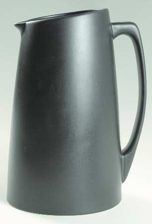 Worldview Onyx 128 Oz Pitcher