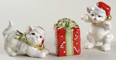 Kitty Kringle Kitten Present Tumbler - Set of 3