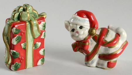 Kitty Kringle Figural Salt & Pepper Set