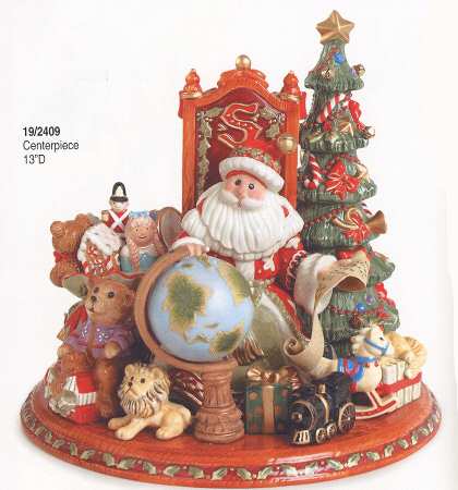 New Haven Holiday Centerpiece