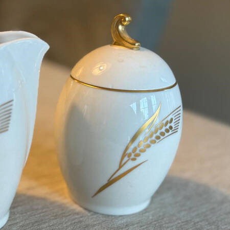 Chalice No Color Band (Gold Trim) Sugar Bowl & Lid