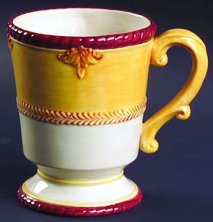 Hawthorne Gold Mug