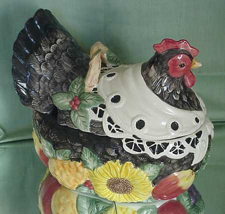 Harvest Farm Tureen &  Lid