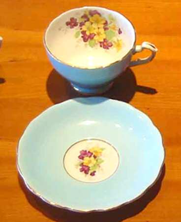 FCA1 Footed Cup & Saucer Set