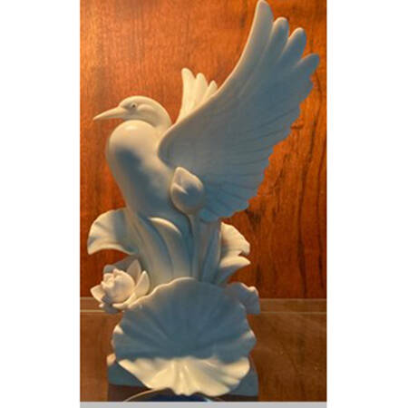 Heron 9" Candlestick