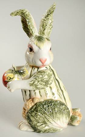 Vista Bella Rabbit Figurine