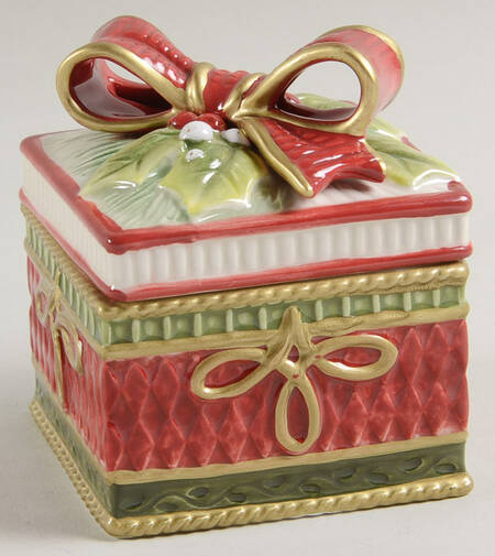 St. Nick Gift Box & Lid