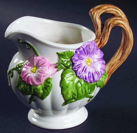 Hummingbirds Creamer