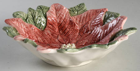 Poinsettia 9" Round Vegetable Bowl