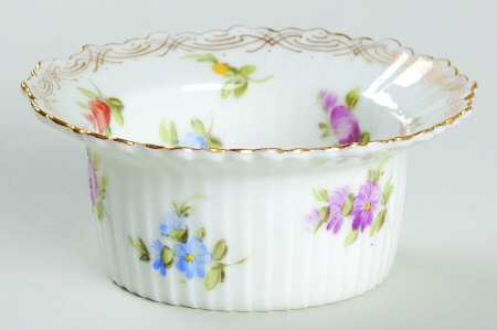 886 Ramekin No Saucer