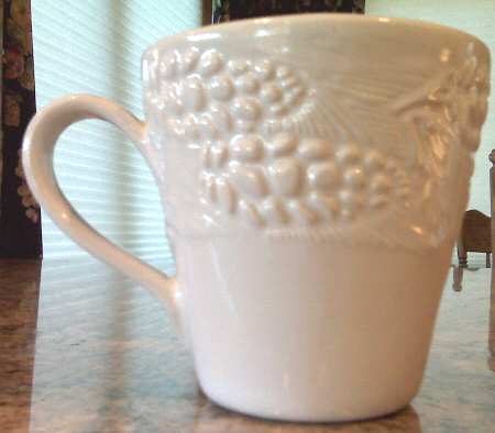 Pinecone Bone by Fioriware