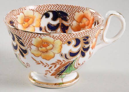 6852 Footed Cup