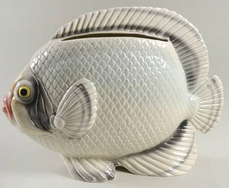 Fishes 10" Vase