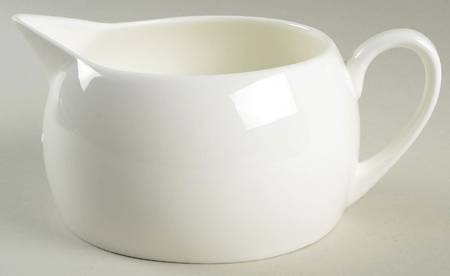 Nevaeh White (Bone) Gravy Boat