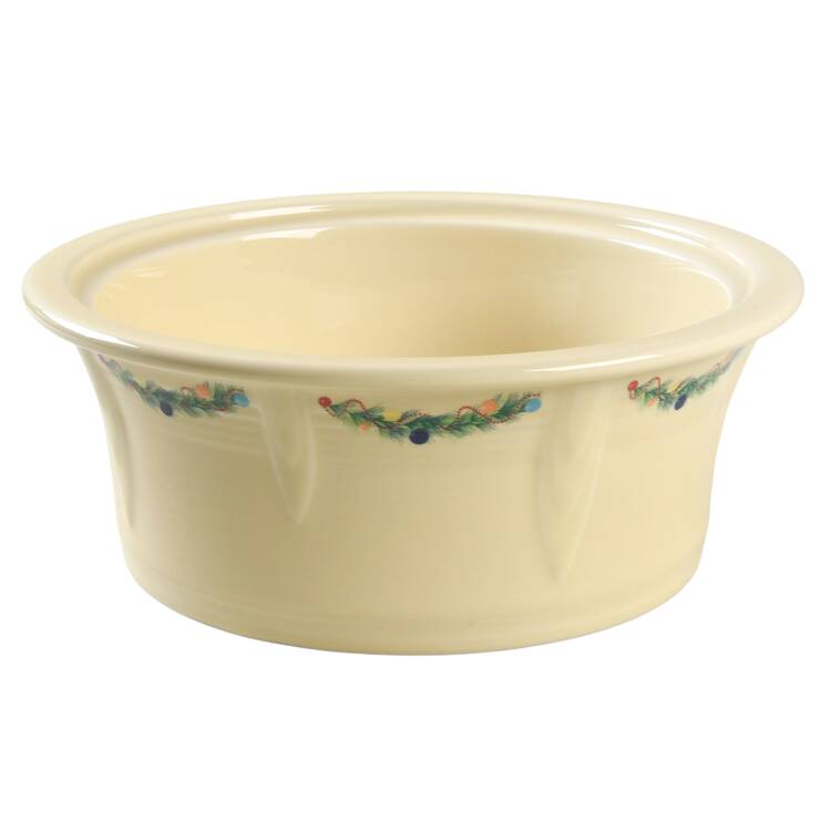 Fiesta Christmas Tree 2.5 Qt Round Casserole No Lid