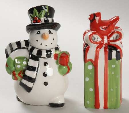 Frosty's Frolic Figural Salt & Pepper Set
