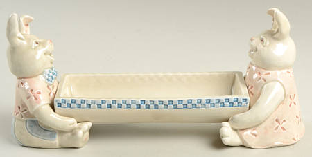 Mother Rabbit Cracker Server-Boat