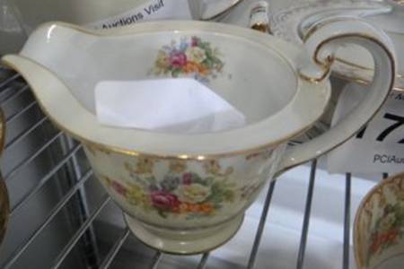 FUJ28 Creamer