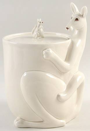 Kangaroo Cookie Jar & Lid
