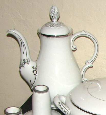 Platinum Coffee Pot & Lid