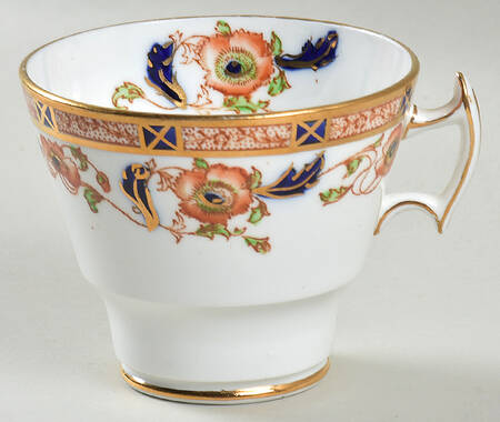 FTH21 Footed Cup