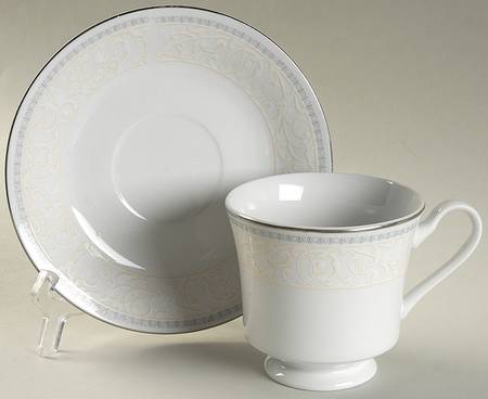 FCC194 Footed Cup & Saucer Set