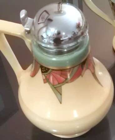 2638 Large Syrup with Lid