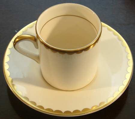 202 Flat Cup & Saucer Set