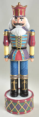 Holiday Nutcrackers Figurine